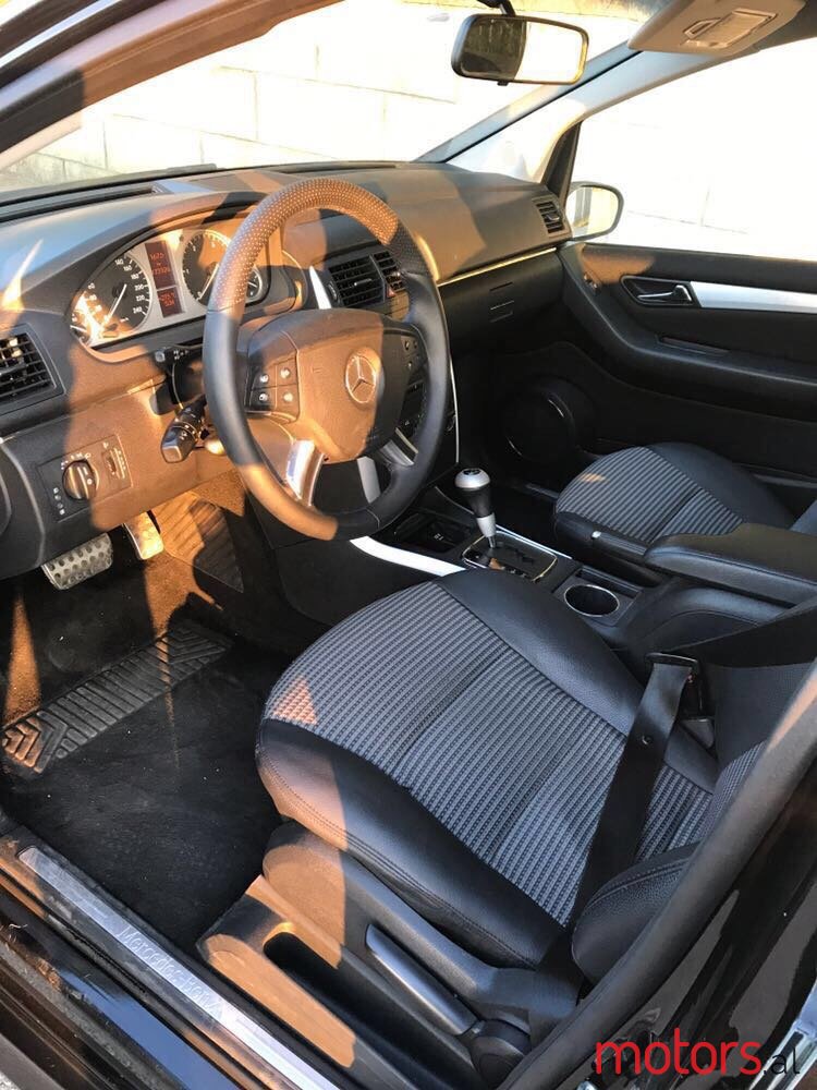 2008' Mercedes-Benz B 200 MERCEDES B200 CDI 2008-Automat photo #4