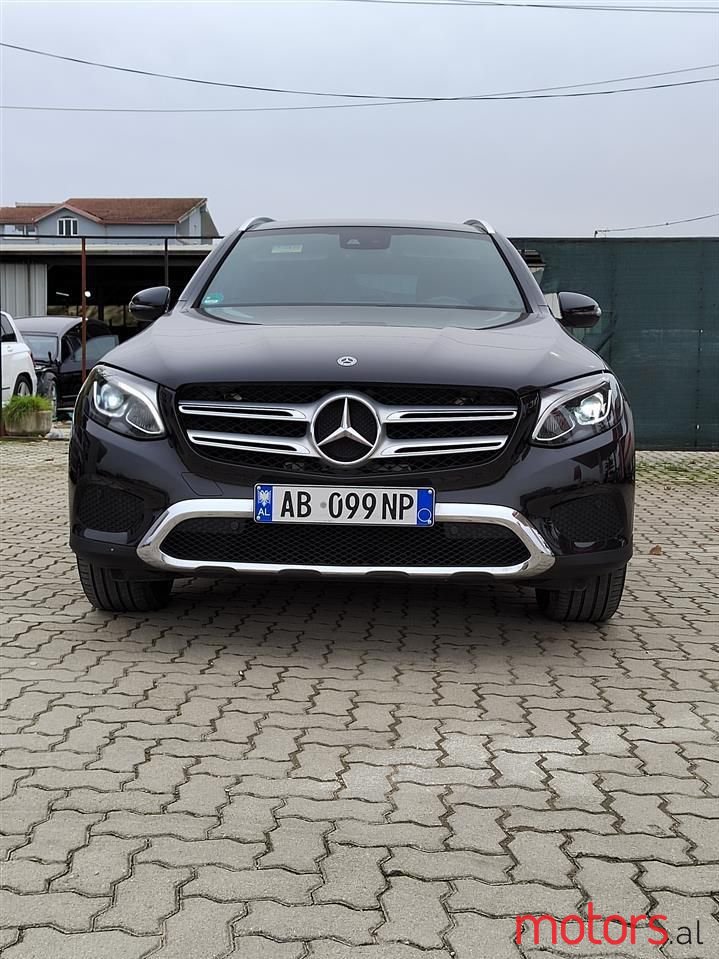 2018' Mercedes-Benz Glc 220 photo #6