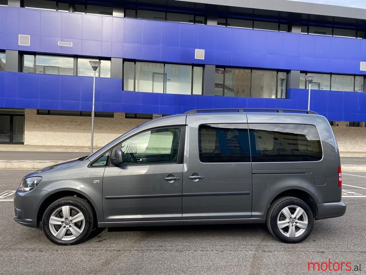 2012' Volkswagen Caddy photo #6