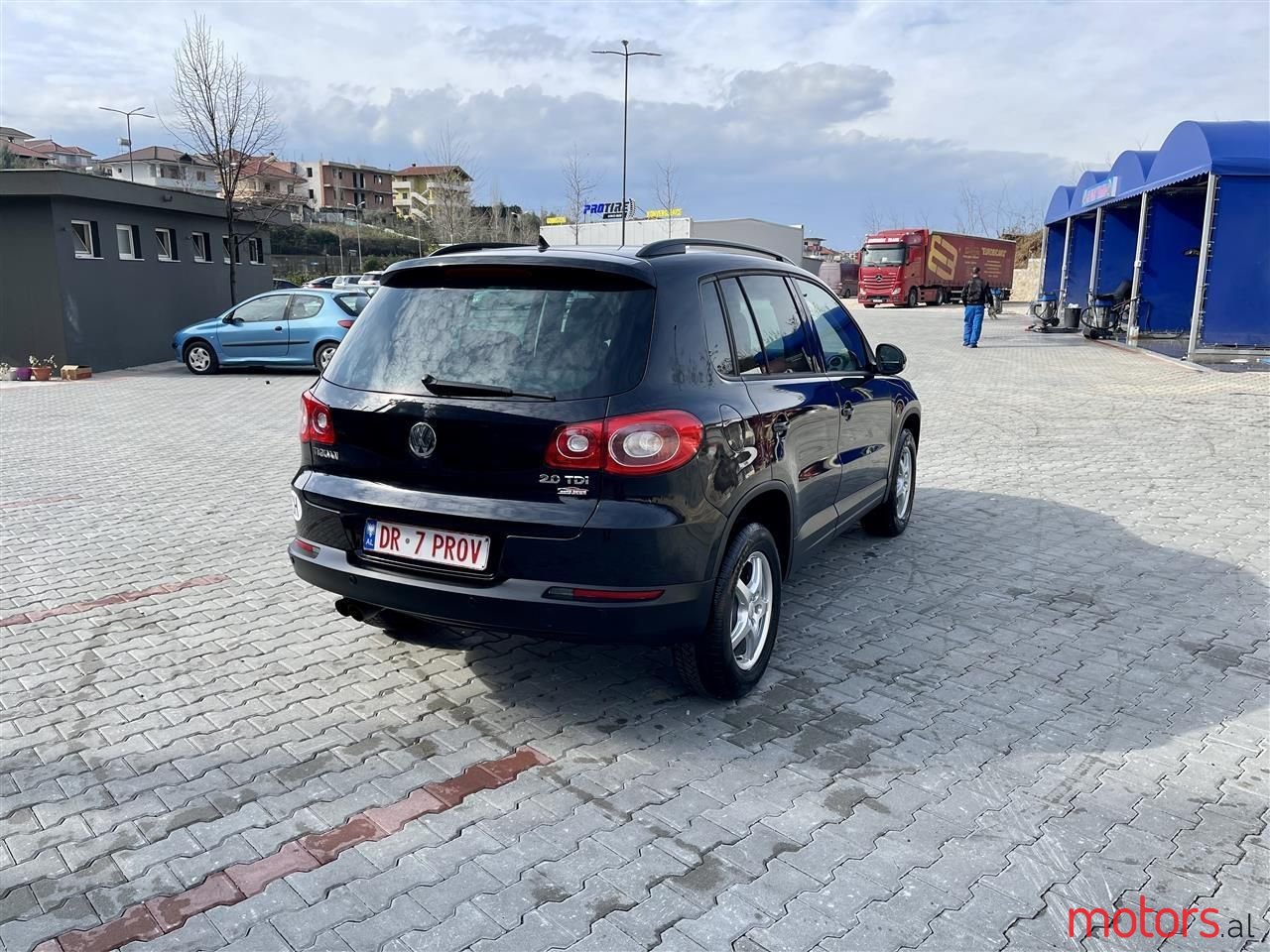 2008' Volkswagen Tiguan photo #4