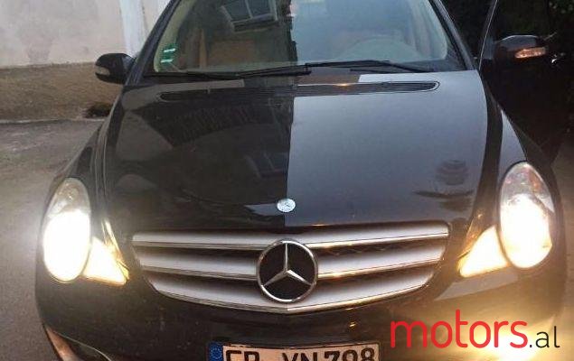 2006' Mercedes-Benz R-Class photo #2