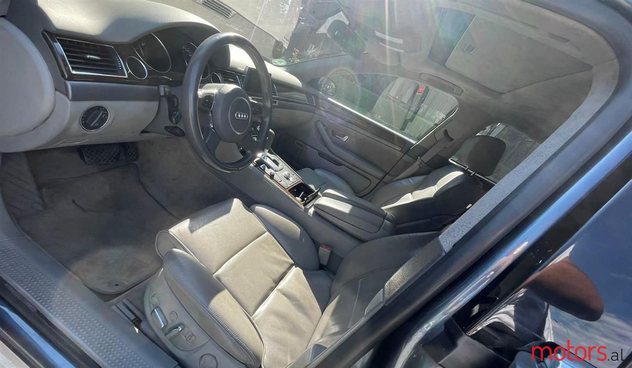 2004' Audi A8 photo #4