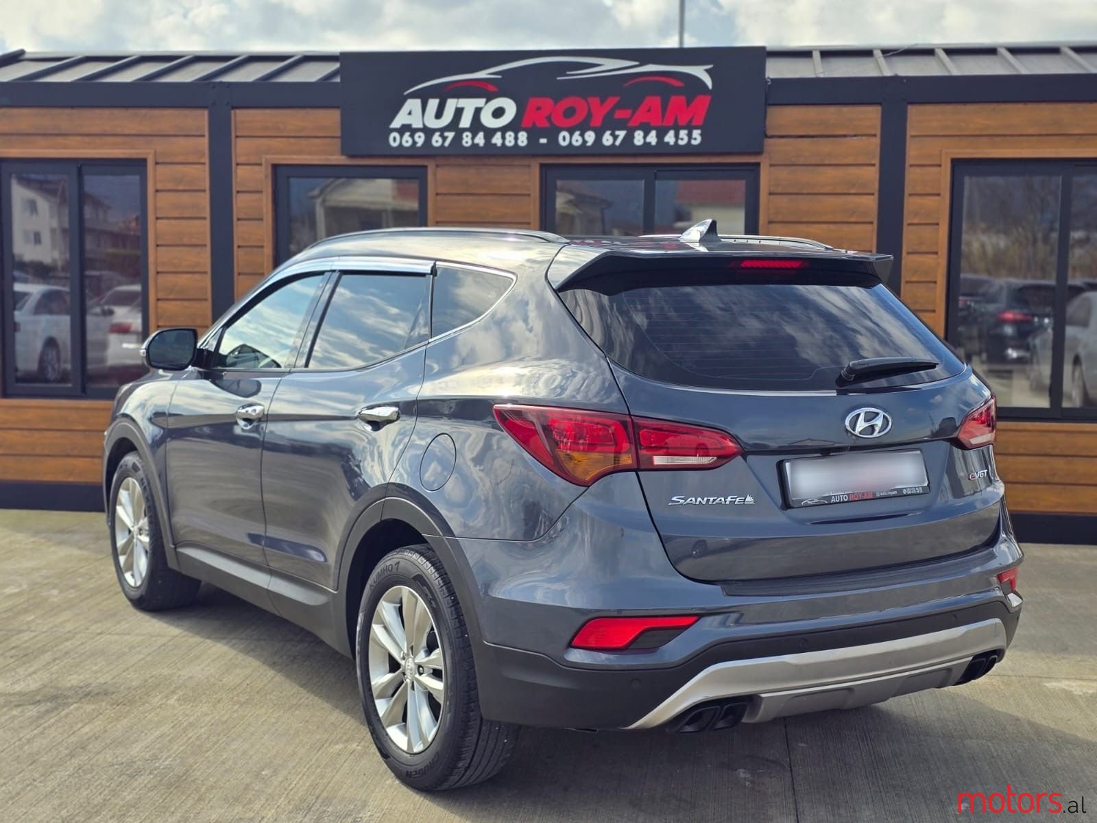 2015' Hyundai Santa Fe photo #4