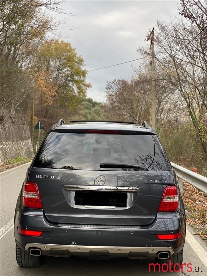 2010' Mercedes-Benz ML 350 photo #5
