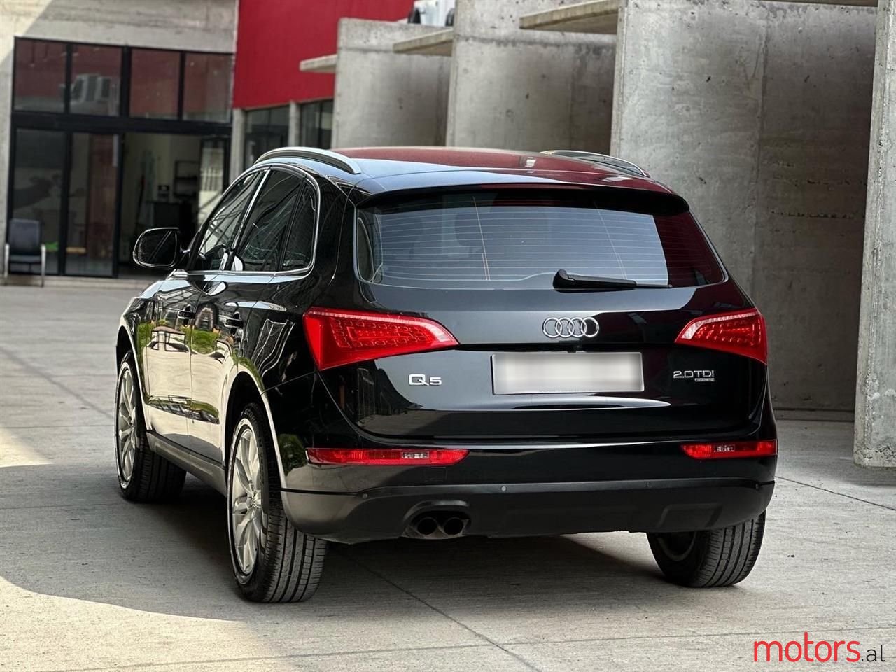 2010' Audi Q5 photo #2