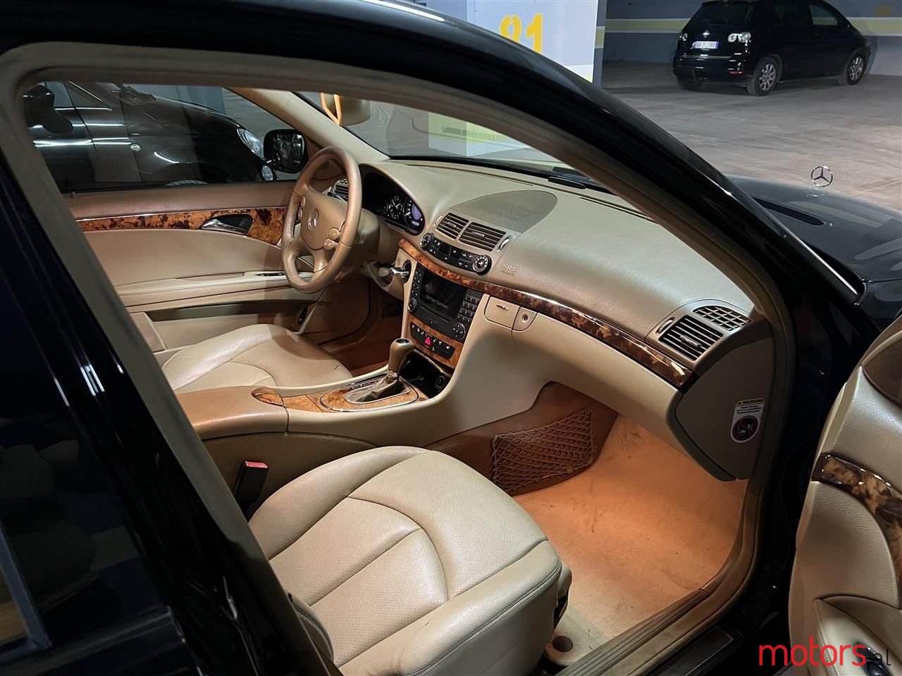 2007' Mercedes-Benz E 200 photo #5