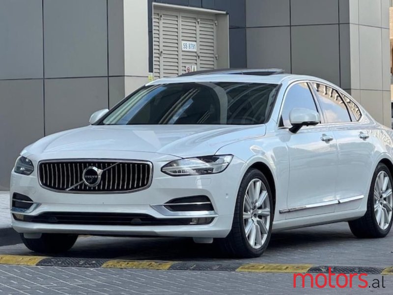 2017' Volvo S90 photo #1