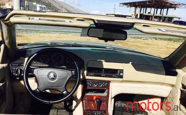 1992' Mercedes-Benz SL 320 photo #3