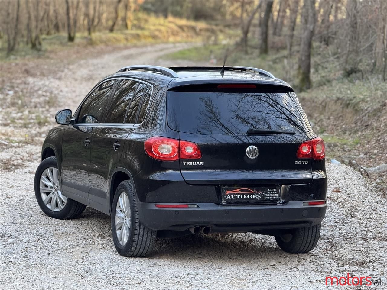 2008' Volkswagen Tiguan photo #2