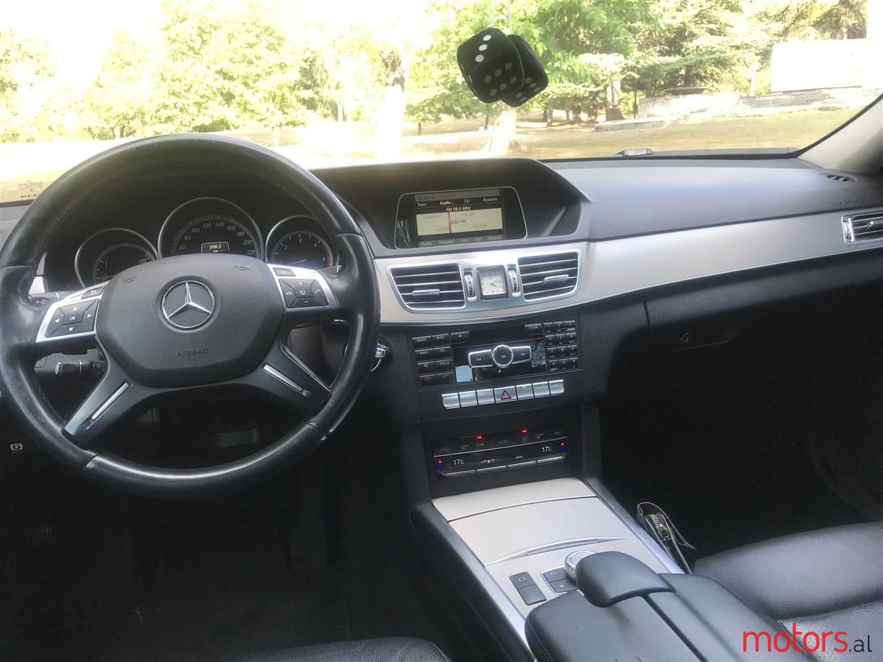 2014' Mercedes-Benz 220 photo #3