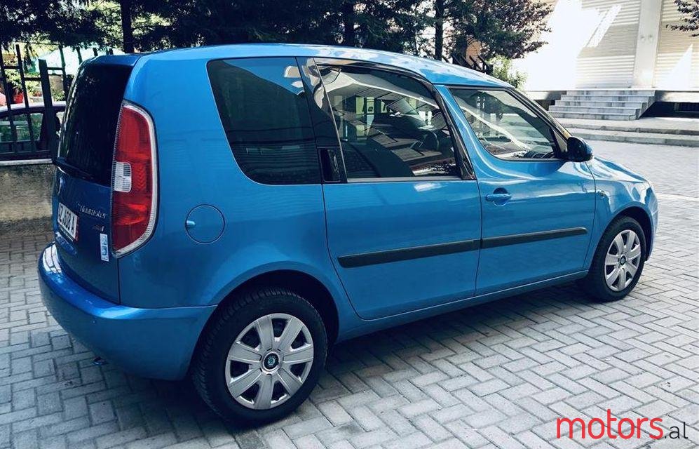 2007' Skoda Roomster photo #1