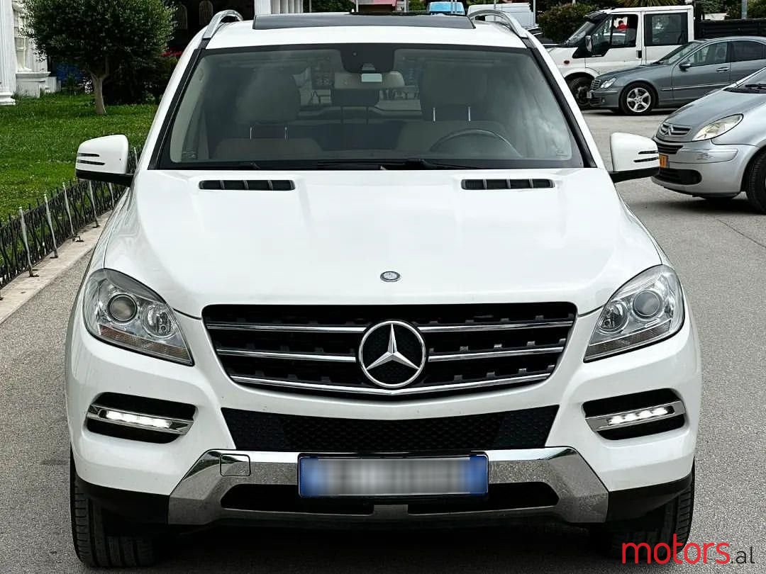 2012' Mercedes-Benz ML 350 photo #3