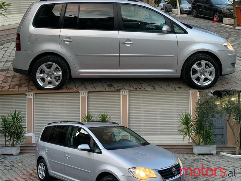2006' Volkswagen Touran photo #2