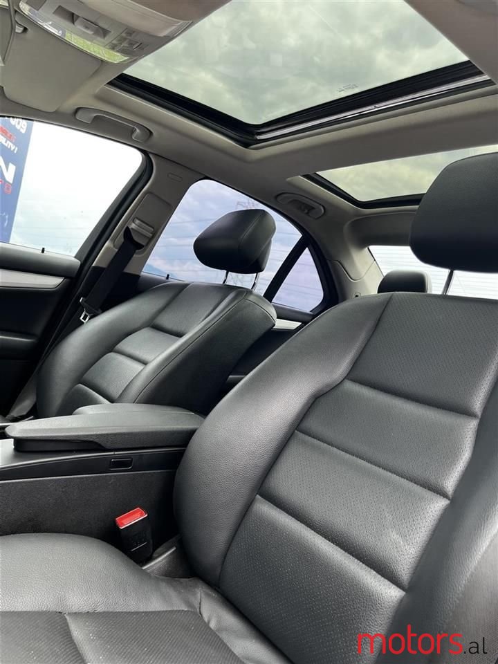 2013' Mercedes-Benz C 220 photo #3