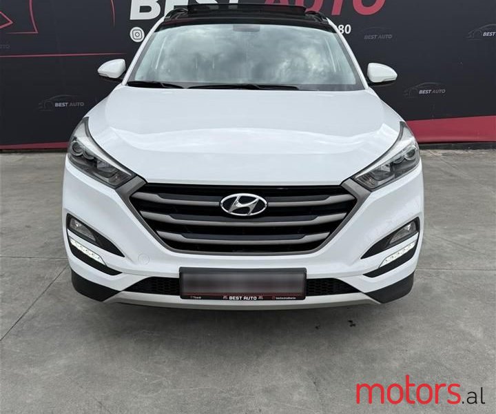 2015' Hyundai Tucson photo #6