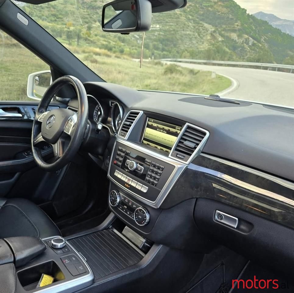 2015' Mercedes-Benz ML 350 photo #4