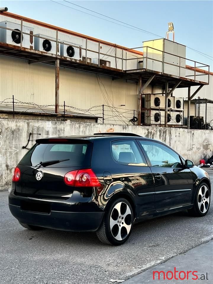 2006' Volkswagen Golf photo #4