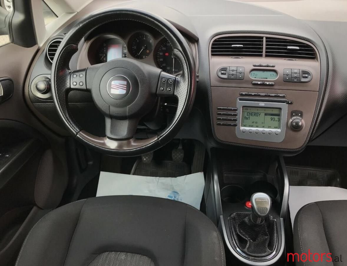 2008' SEAT Altea photo #4