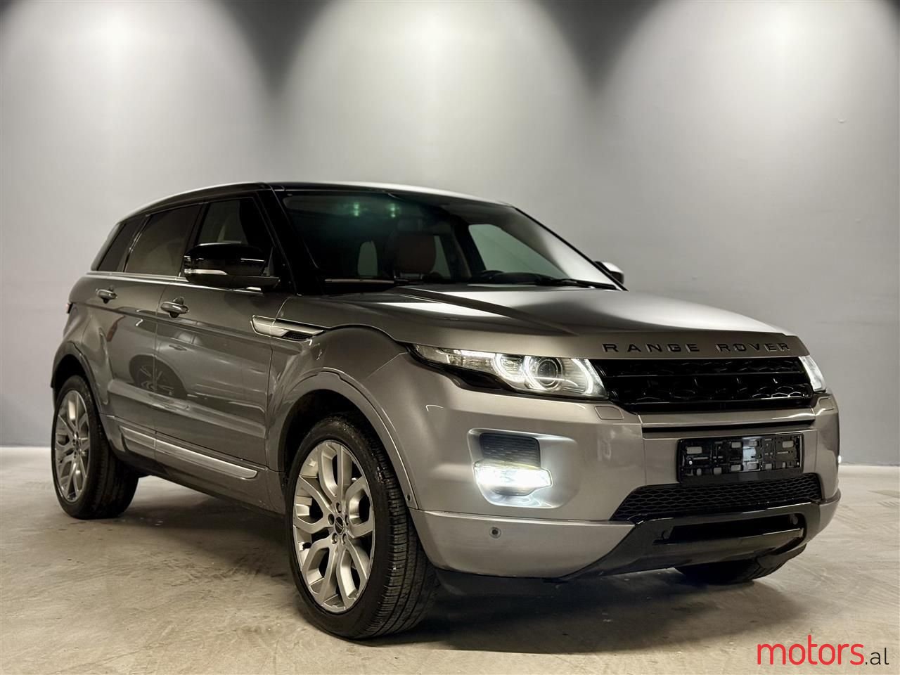 2013' Land Rover Range Rover Evoque photo #2