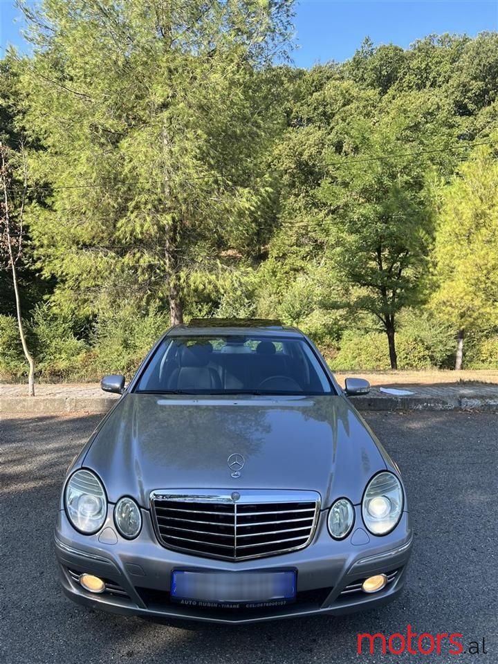 2006' Mercedes-Benz E 280 photo #2