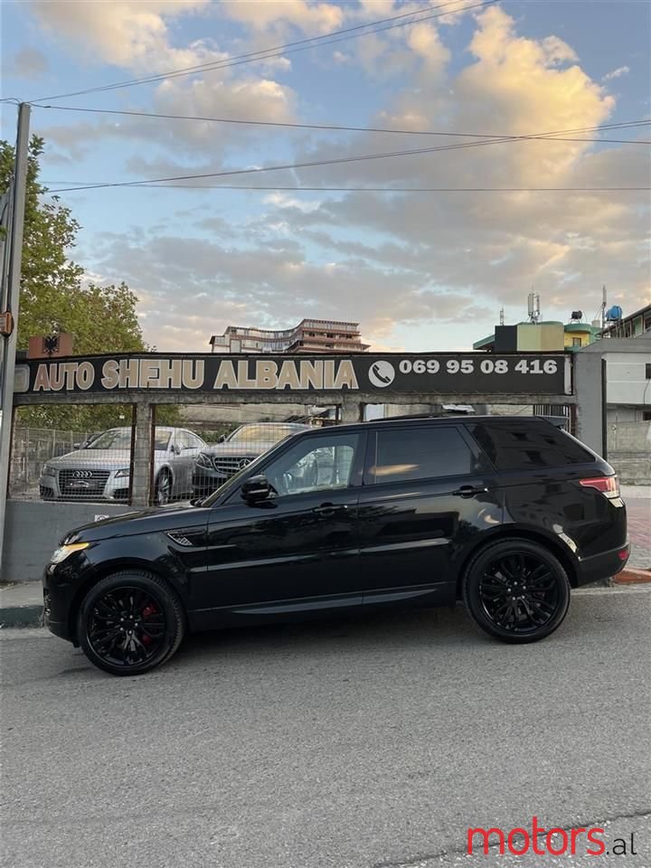 2015' Land Rover Range Rover Sport photo #2