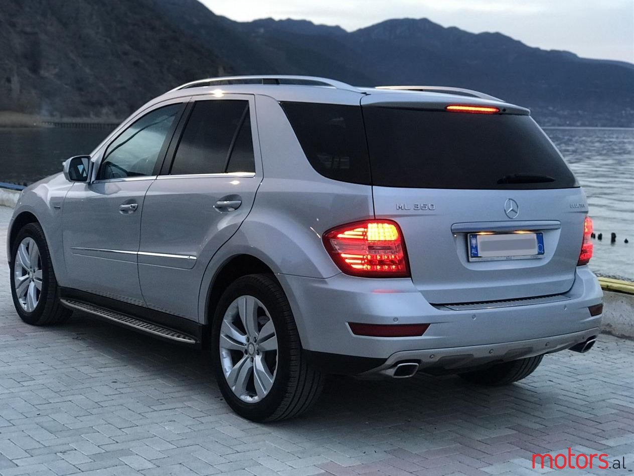 2010' Mercedes-Benz ML 350 photo #1