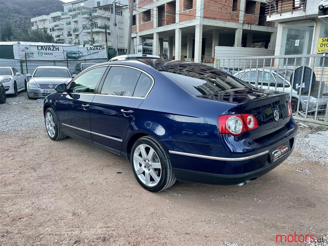 2006' Volkswagen Passat photo #3