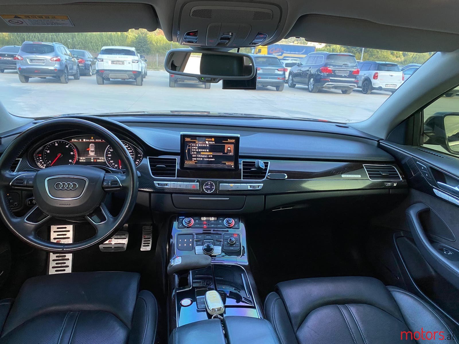 2013' Audi A8 photo #6