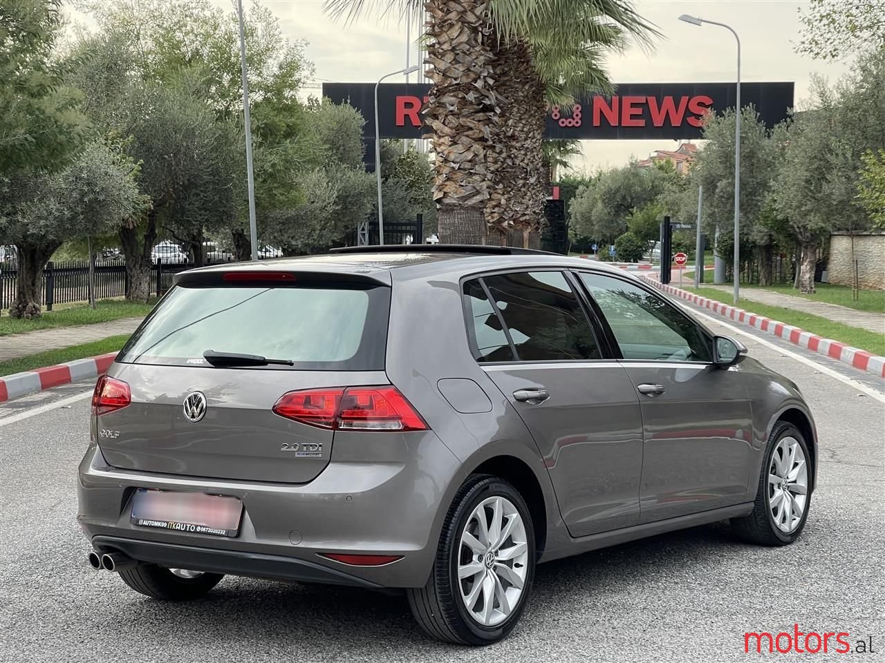 2014' Volkswagen Golf photo #4