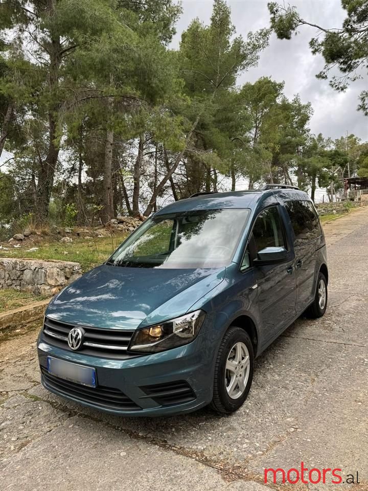2017' Volkswagen Caddy photo #5