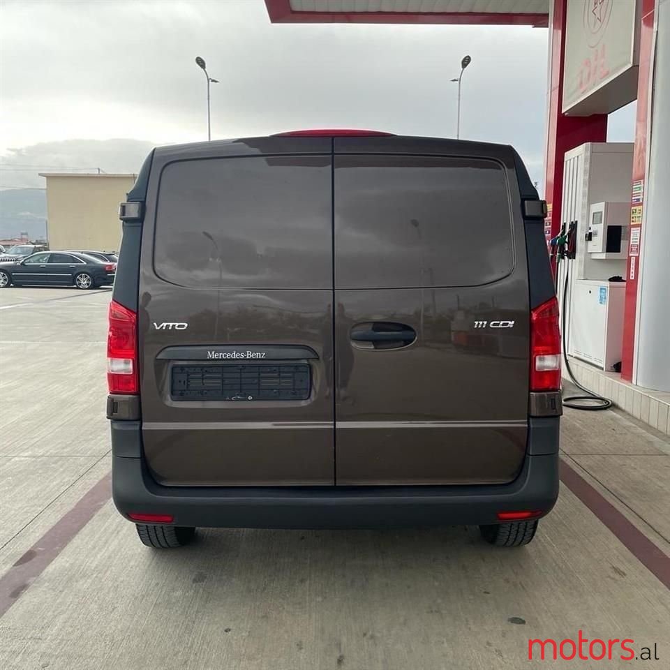 2016' Mercedes-Benz Vito photo #5