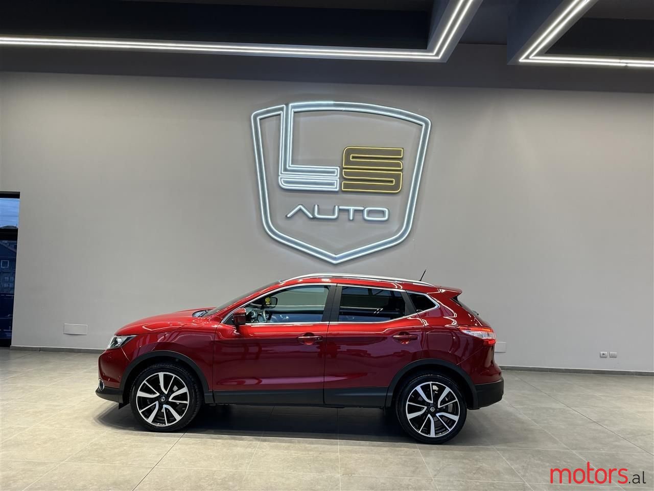 2014' Nissan Qashqai photo #2