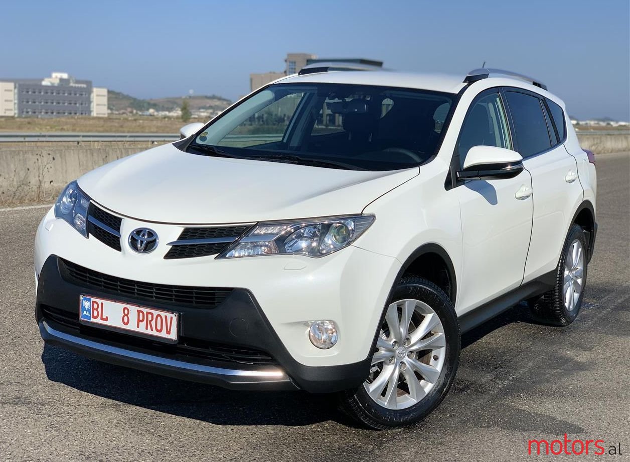 2014' Toyota RAV4 photo #1