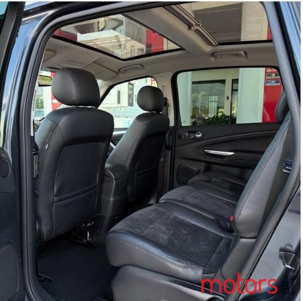 2007' Ford S-Max photo #6