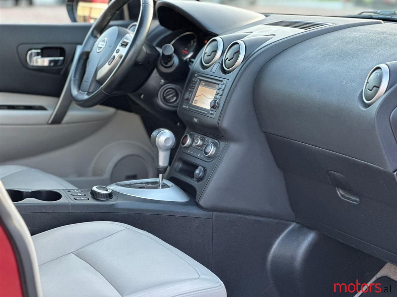 2014' Nissan Qashqai photo #5