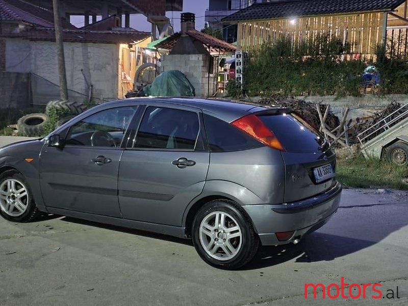 2001' Ford Focus photo #3