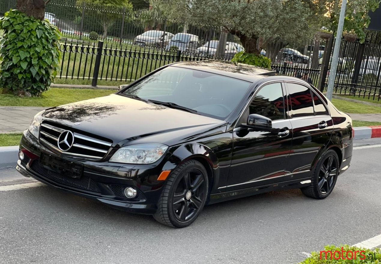 2010' Mercedes-Benz C 300 photo #1
