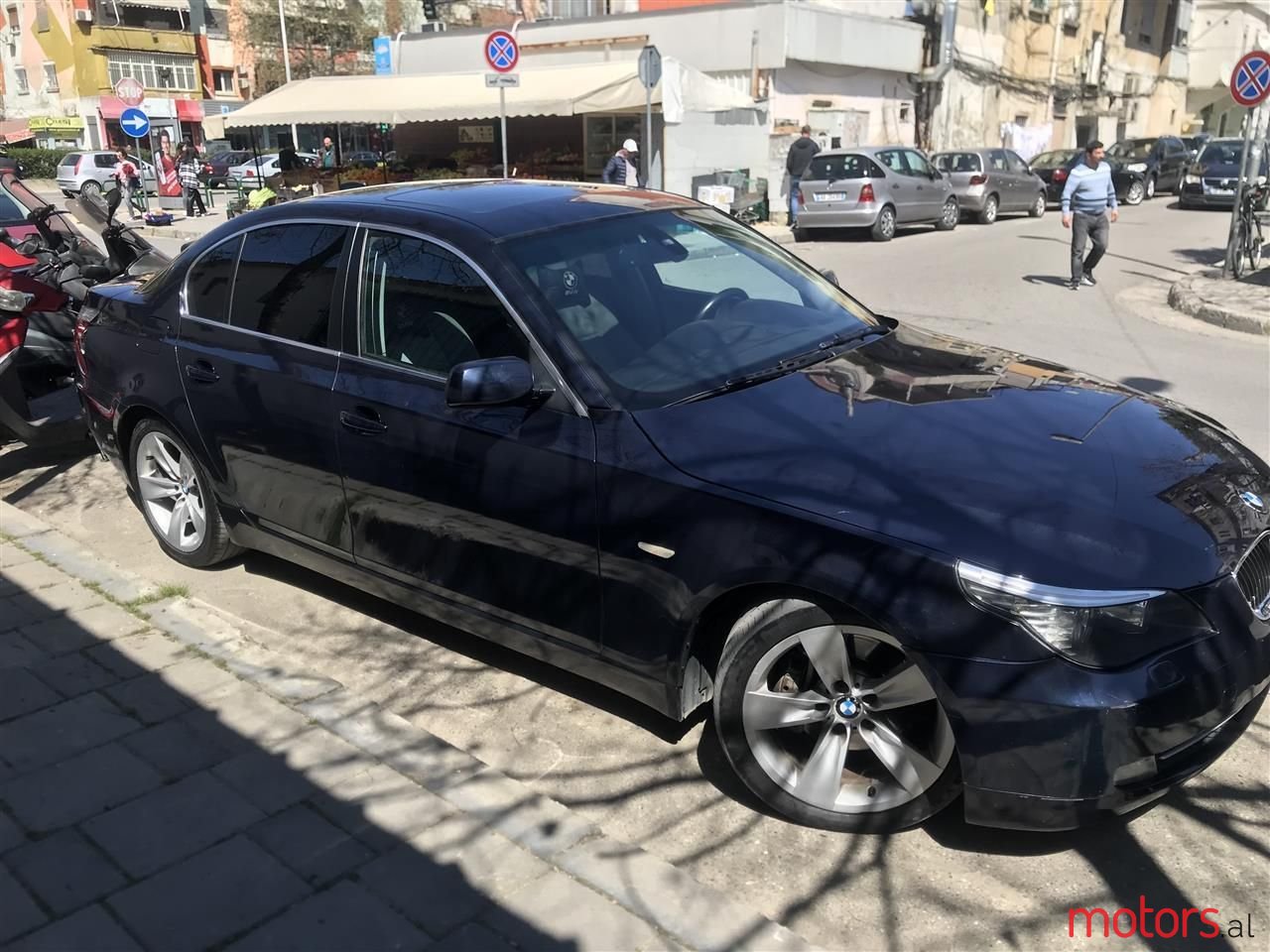 2008' BMW 525 photo #3