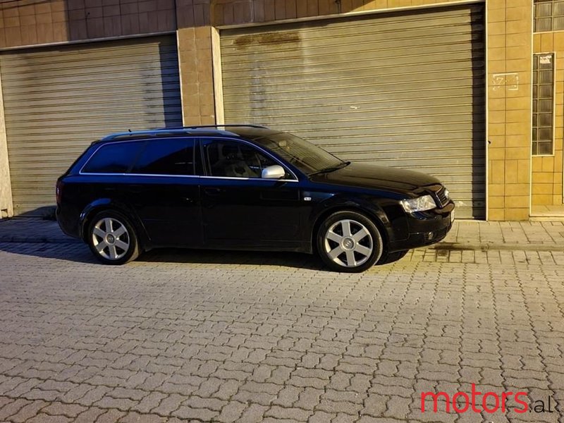 2004' Audi A4 photo #2