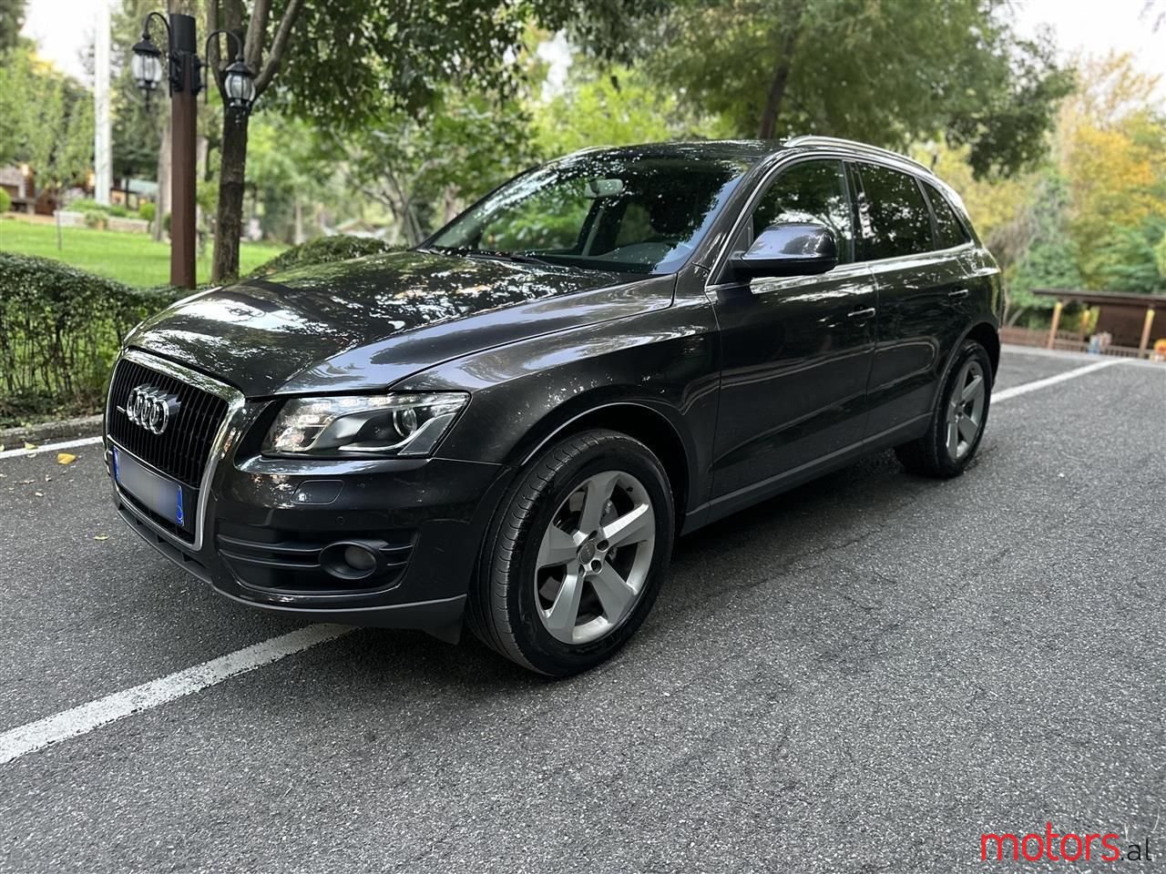 2011' Audi Q5 photo #5