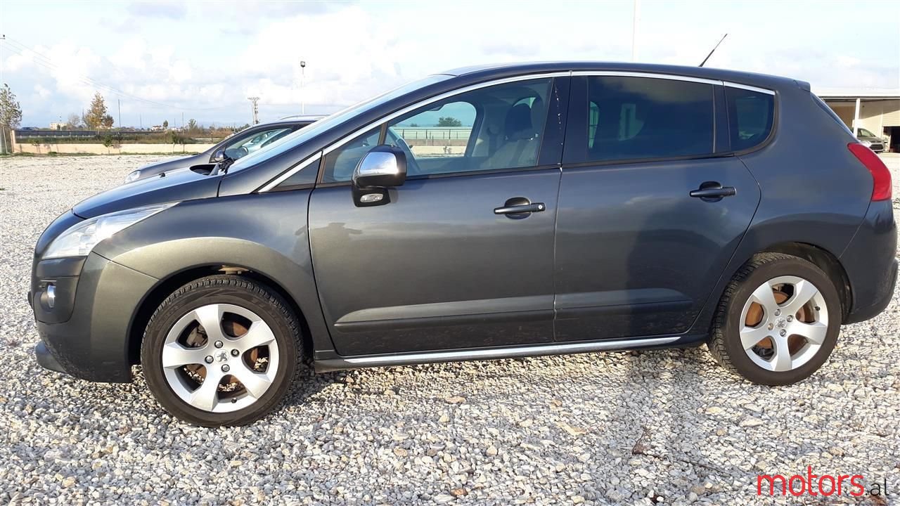 2010' Peugeot 3008 photo #2