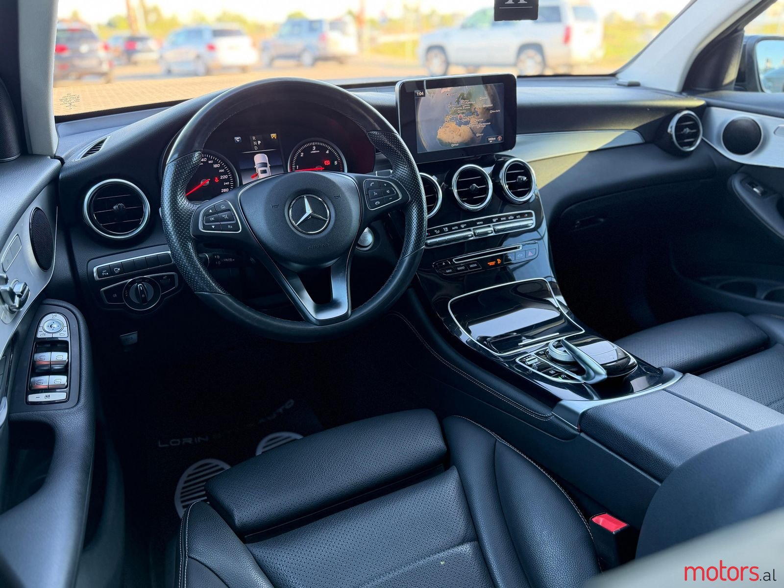 2018' Mercedes-Benz GLC 220 photo #5