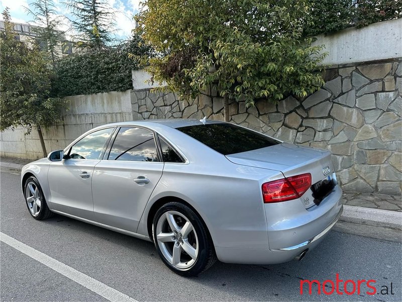 2011' Audi A8 photo #1