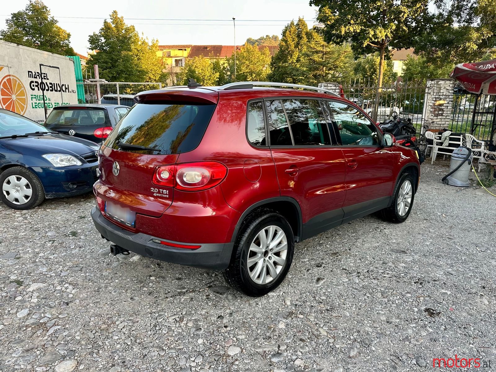 2010' Volkswagen Tiguan photo #4