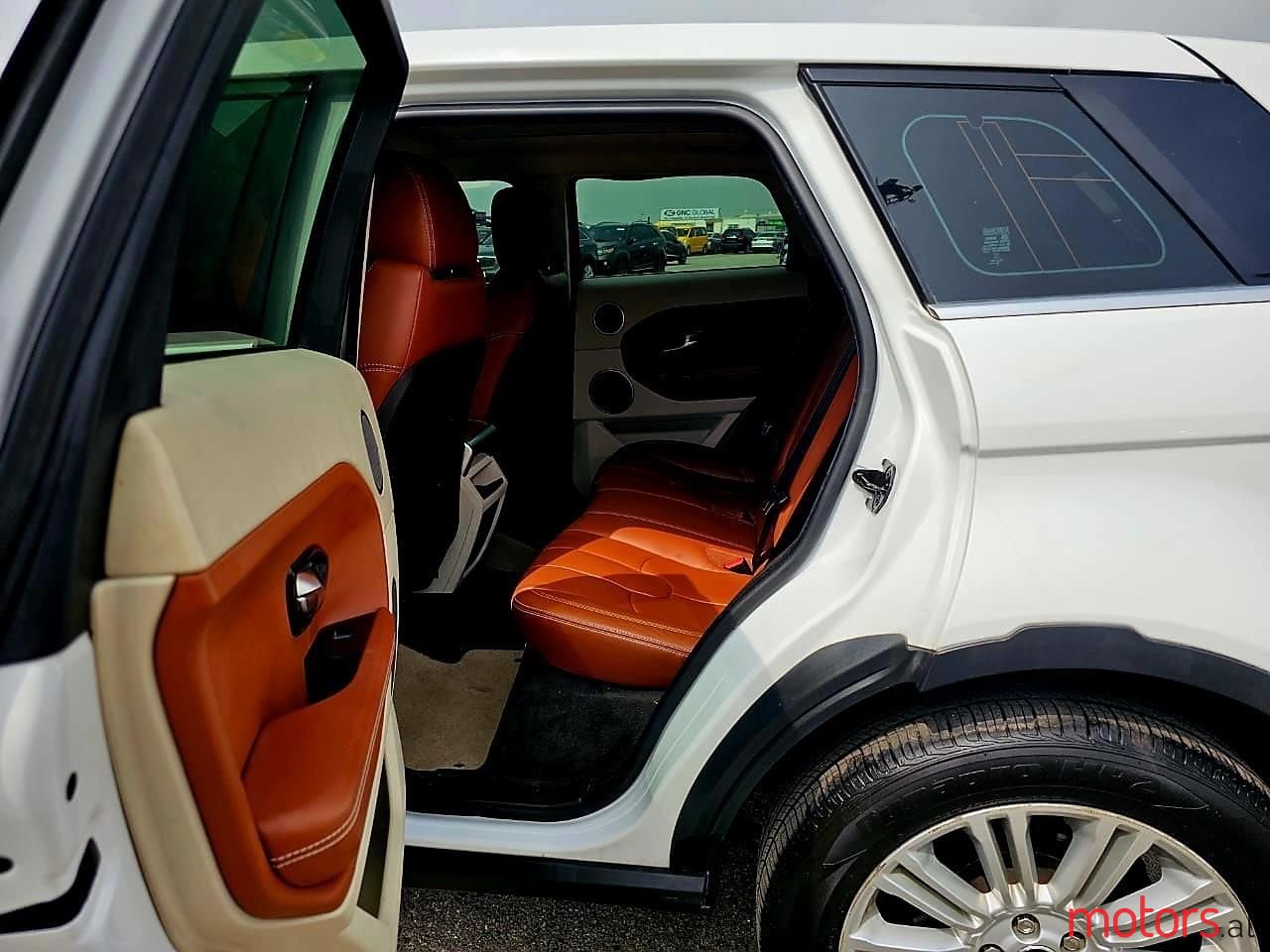 2013' Land Rover Range Rover Evoque photo #4