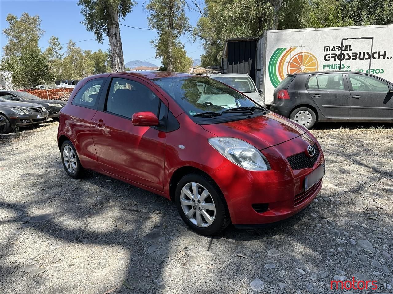 2006' Toyota Yaris photo #2