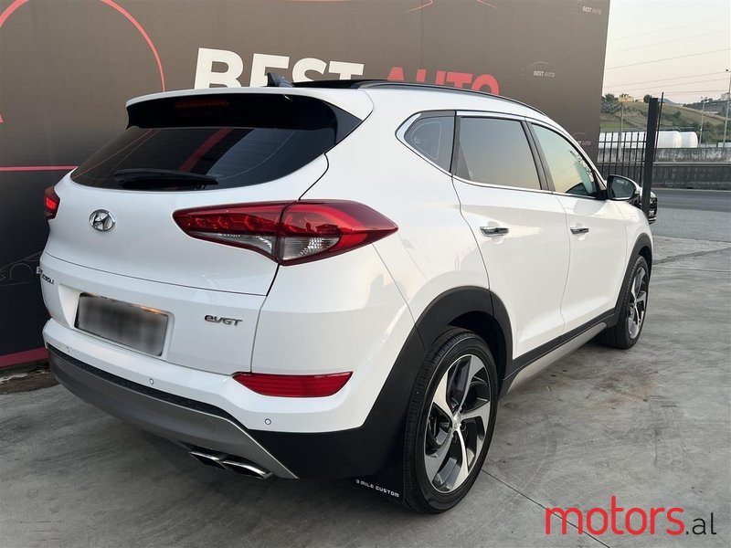 2016' Hyundai Tucson photo #6