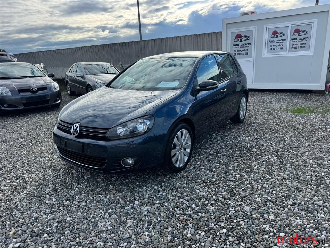 2012' Volkswagen Golf photo #1