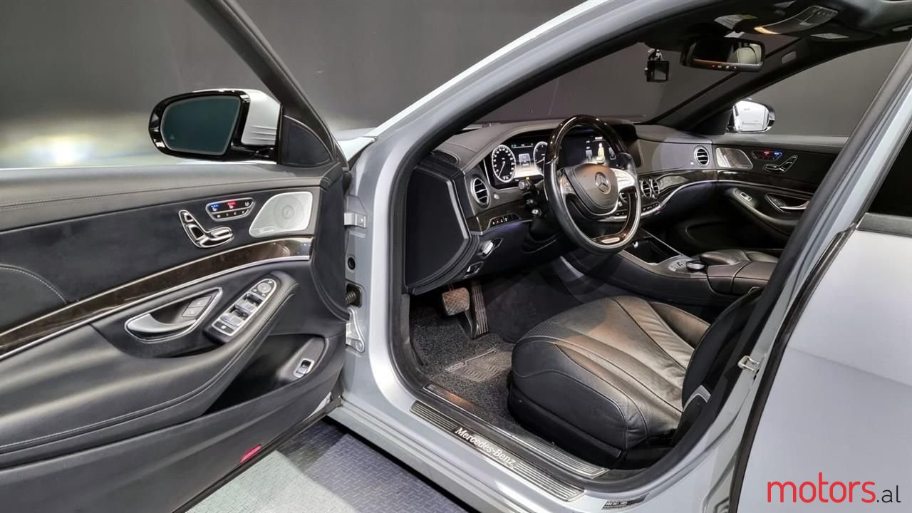 2013' Mercedes-Benz S 350 photo #2