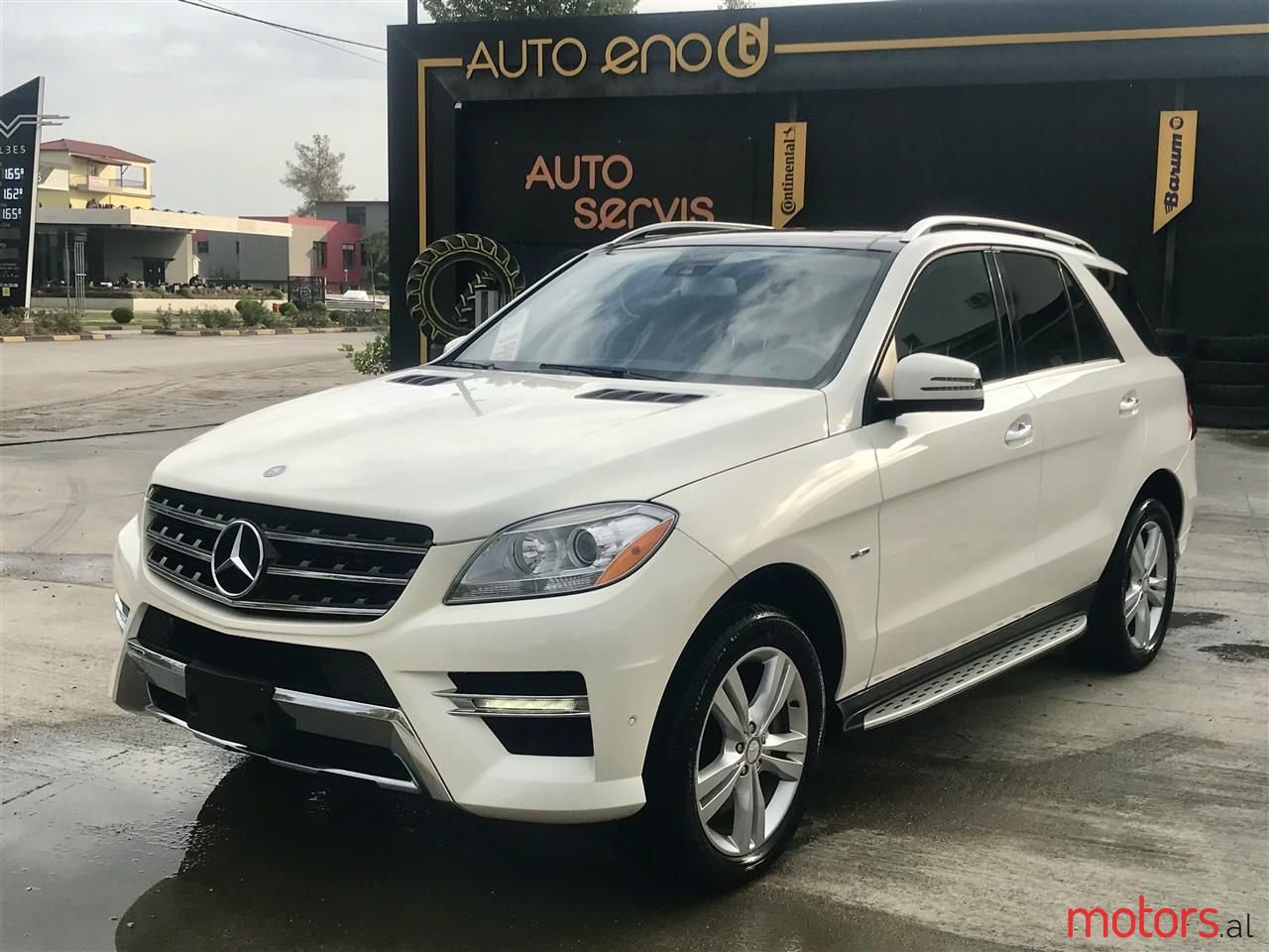 2012' Mercedes-Benz ML 350 photo #1